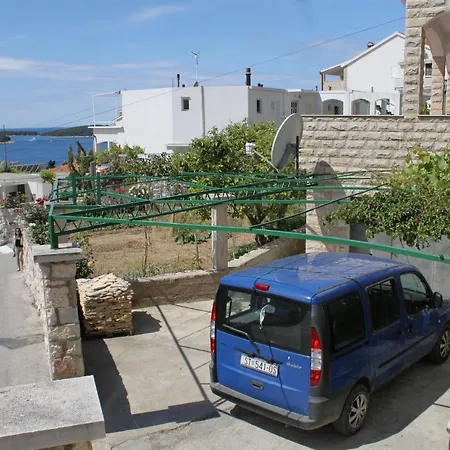Lägenhet With A Parking Space Hvar - 5719
