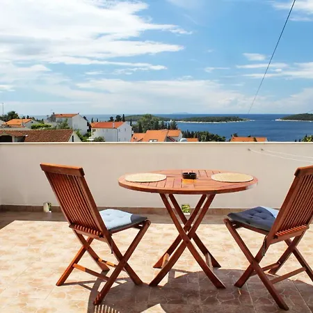 Lägenhet With A Parking Space Hvar - 5719